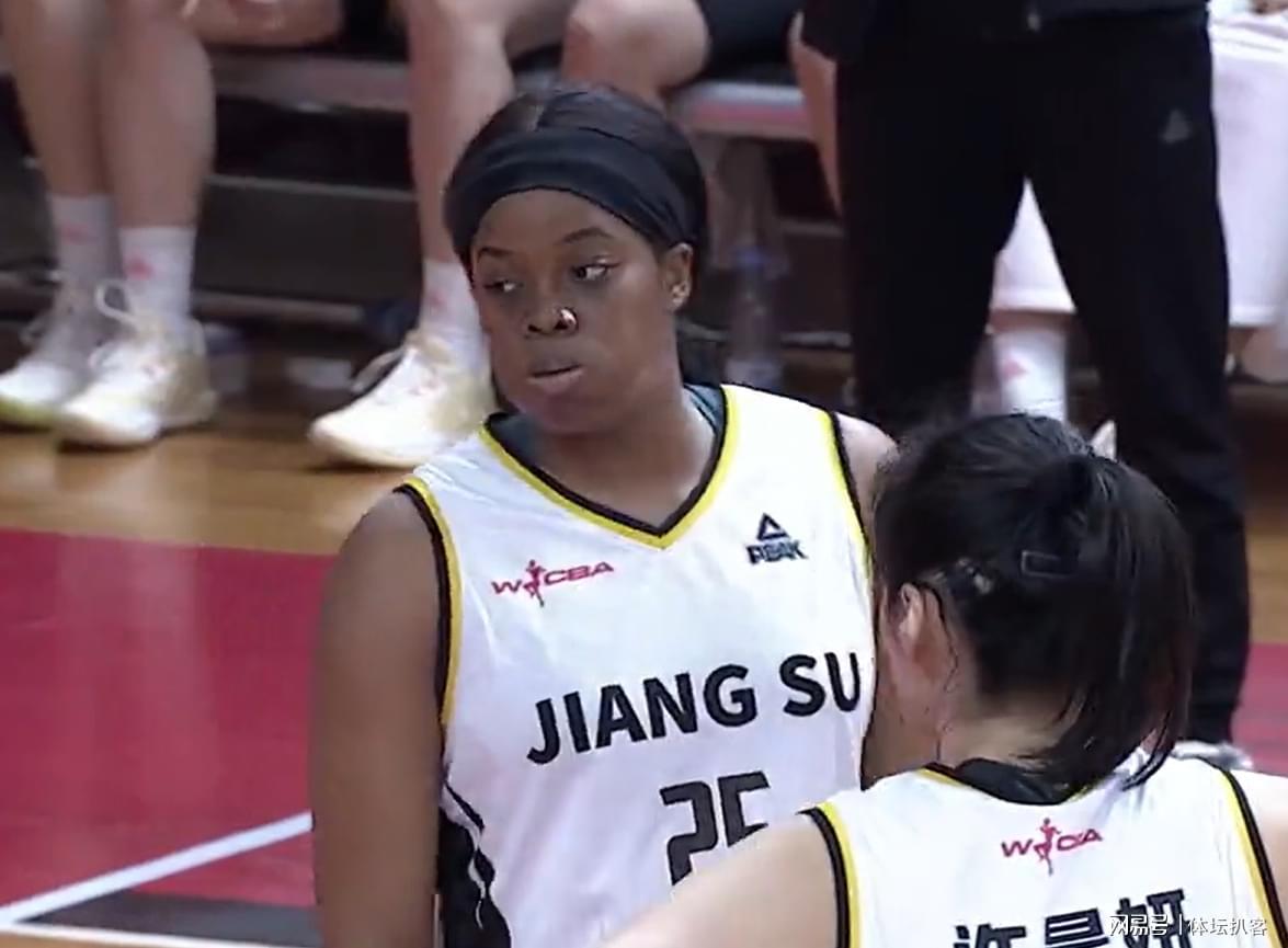 开云体育中国-赛场流氓!WCBA惊现外援阿利恩垫脚致盛帆女篮核心王佳琦赛季报销