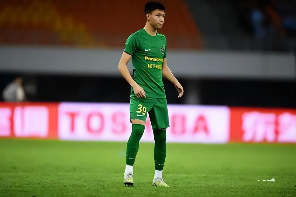 开云体育官网-村超冠军队球员能不能进国足？邵佳一首次公开给出答案，引发热议