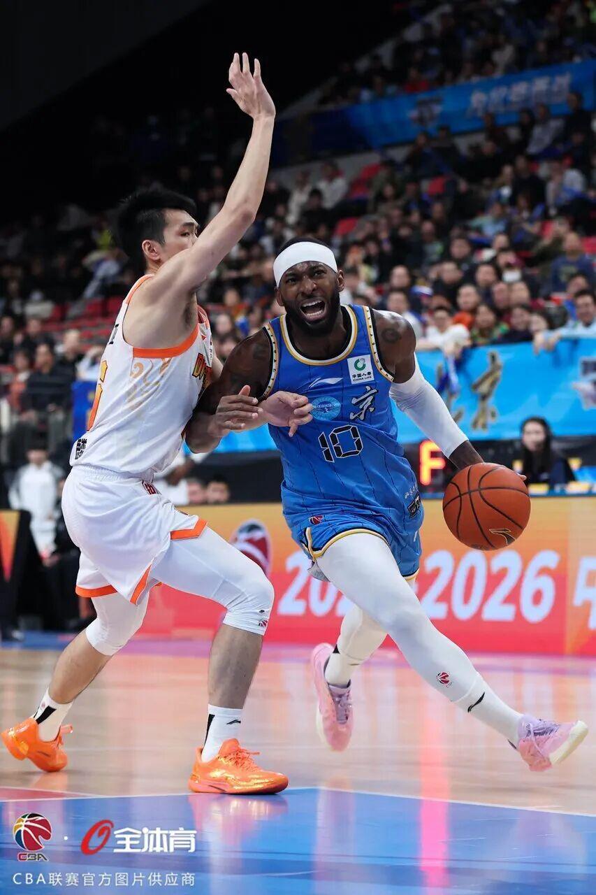 北京89-85险胜江苏