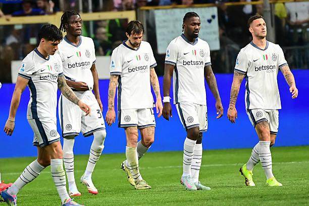 开云体育官网-2比0领先险被打爆翻盘，国米可能比拜仁更慌……