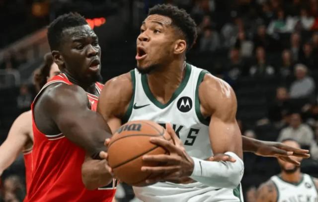 1729133107063009032.png 开云体育中国-压力大还是想走了?字母哥:即使是我也可能被交易