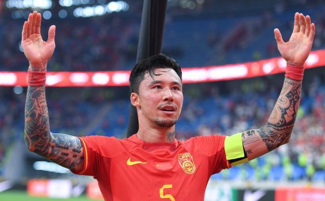 1700390045568091050.jpg 开云体育入口-张琳芃百场典礼延至明年三月 宋凯半个月前已承诺