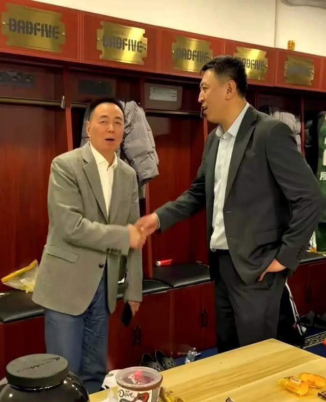 开云体育在线-难办！四川男篮欠银行6.58亿无力偿还，质押所有股权给球员发工资